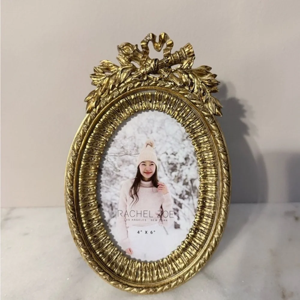 Rachel Zoe Gold Ornate Picture Frame antique style for 4x6” photo